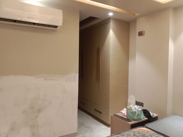 undefined, east of kailash 3 Bedroom 125 Sq.Yd. Independent House In East Of Kailash Delhi 10688830