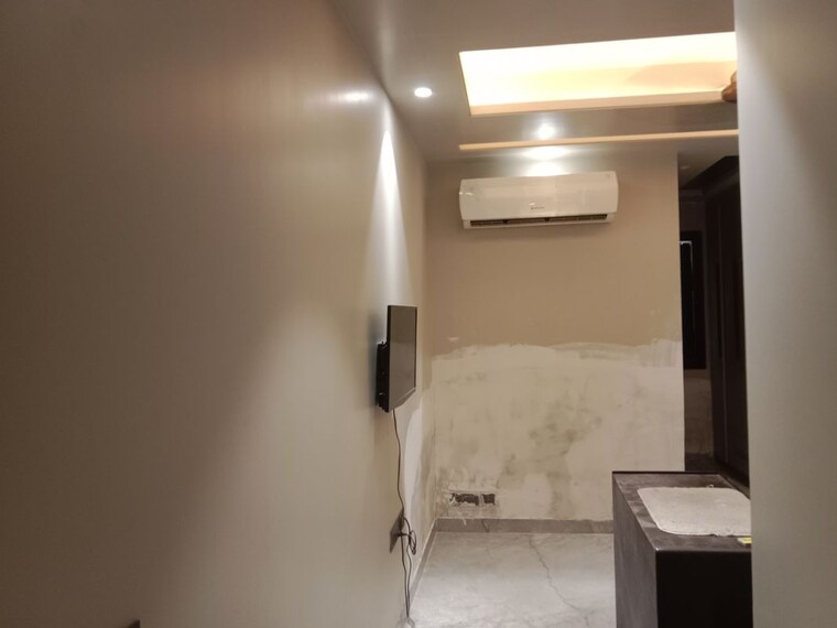 Bathroom, east of kailash 3 Bedroom 125 Sq.Yd. Independent House In East Of Kailash Delhi 10688830