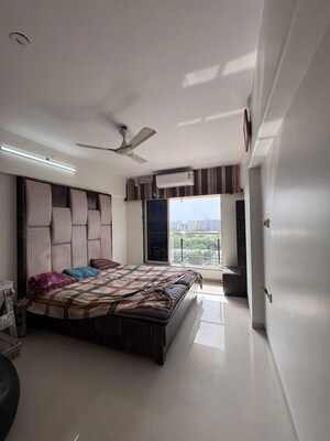 Bedroom in 3 BHK Apartment at Rajveer Apartment Andheri, Andheri West – for Rent