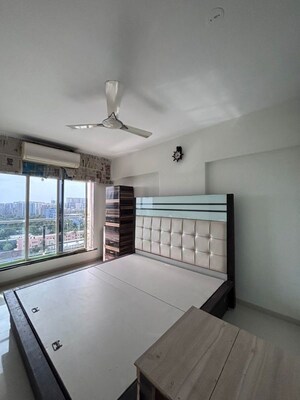 Living Room in 3 BHK Apartment at Rajveer Apartment Andheri, Andheri West – for Rent