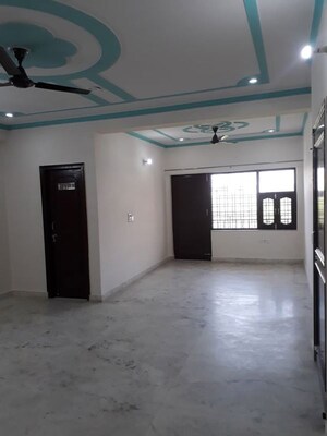 3 BHK Builder Floor For Rent in RWA Residential Society Sector 46, Sector 46