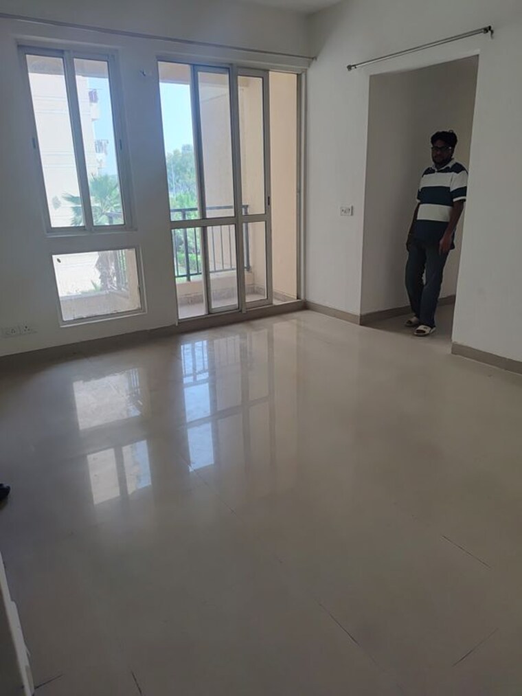 undefined, jaypee-greens-kosmos 2 Bedroom 850 Sq.Ft. Apartment In Sector 134 Noida 10688857