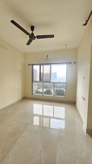 Room in 2 BHK Apartment at RRB Satra Harmony, Chembur – for Rent