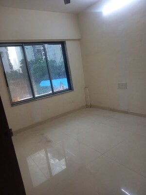 Room in 2 BHK Apartment at Dadar West – for Rent