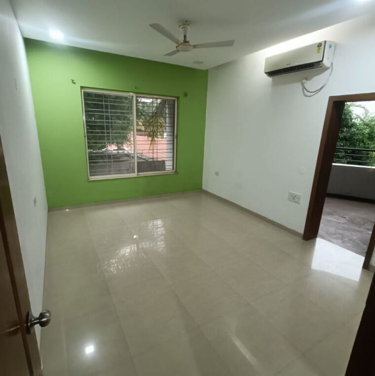 Room, bell-flower 4 Bedroom 2600 Sq.Ft. Apartment In Baner Pune 10688901