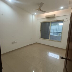 Room in 4 BHK Apartment at Bell Flower, Baner – for Sale