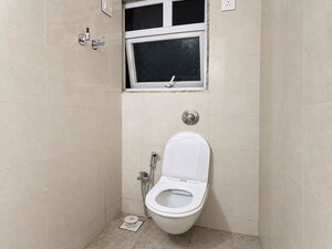 Bathroom in 1 BHK Apartment at Dadar West – for Rent