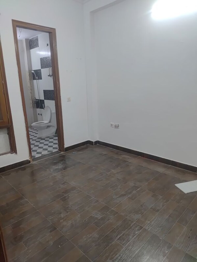 undefined, rwa-apartments-sector-47 2 Bedroom 112 Sq.Mt. Builder Floor In Sector 47 Noida 10688895