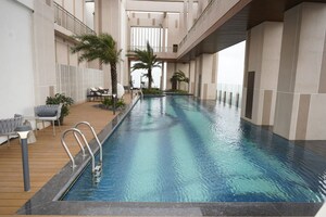 Swimming Pool in 2 BHK Apartment at Marathon Monte South, Byculla West – for Sale