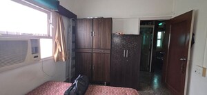 Bedroom in 2 BHK Apartment at Mahim West – for Rent