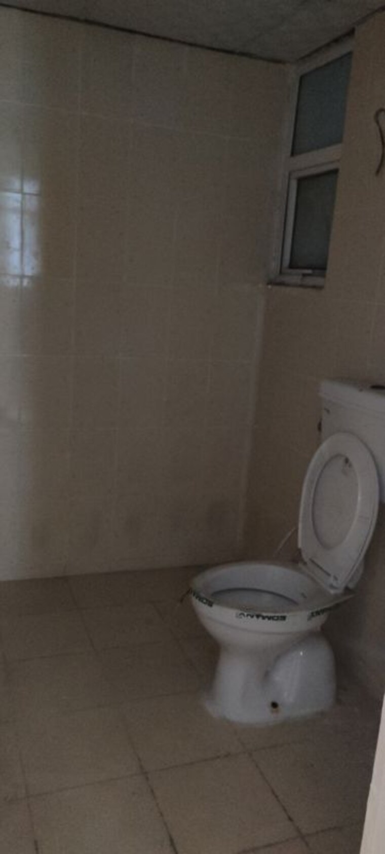 Bathroom, zara-rossa 2 Bedroom 900 Sq.Ft. Apartment In Sector 112 Gurgaon 10688916