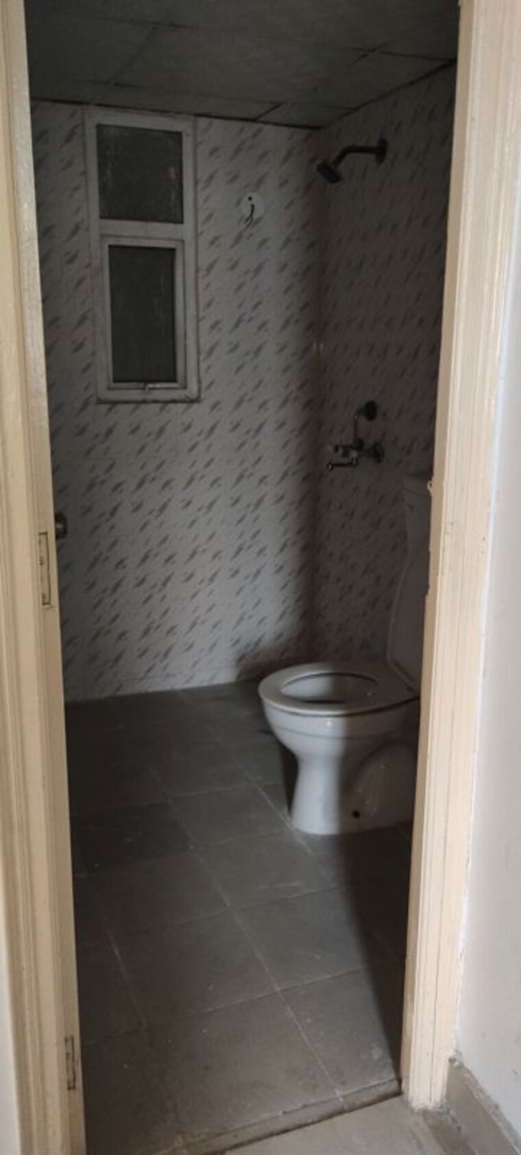 Bathroom, zara-rossa 2 Bedroom 900 Sq.Ft. Apartment In Sector 112 Gurgaon 10688916