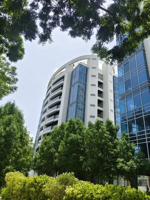  Apartment For Sale in Alkapuri
