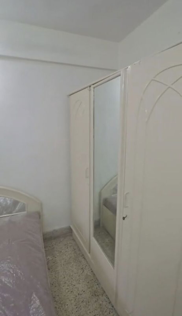 Bathroom, kabra-maheshwari-nagar 2 Bedroom 900 Sq.Ft. Apartment In Andheri East Mumbai 10688963