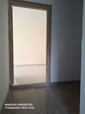 Room in 3 BHK Apartment at Hrbr Layout – for Sale