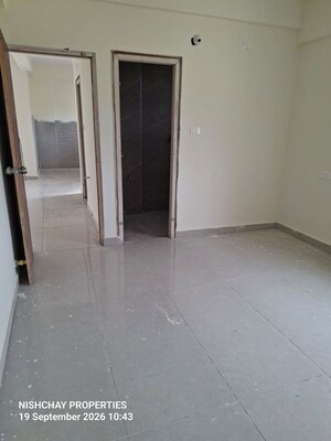 Room in 3 BHK Apartment at Hrbr Layout – for Sale