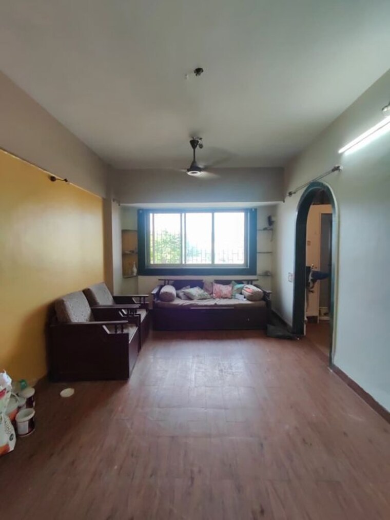 Living Room, airoli-surji-dham-chs 1 Bedroom 560 Sq.Ft. Apartment In Airoli Sector 20 Navi Mumbai 10688958