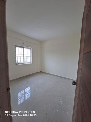 Room in 2 BHK Apartment at Hrbr Layout – for Sale