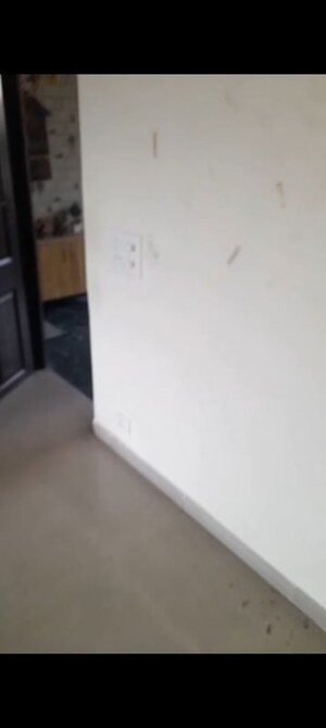 Furnished Amenities in 3 BHK Apartment at Vasu Fortune Residency, Raj Nagar Extension – for Rent