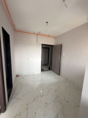 Room in 1 BHK Apartment at Promesa Midtown, Ghatkopar East – for Rent