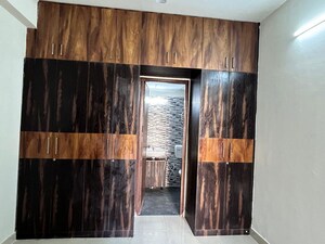 Room in 2 BHK Apartment at Signature Orchard Avenue 2, Sector 93 – for Sale