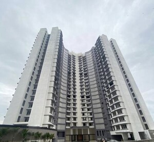 2 BHK Apartment For Sale in Rizvi Cedar, Malad East