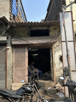  Warehouse For Sale in Asalpha