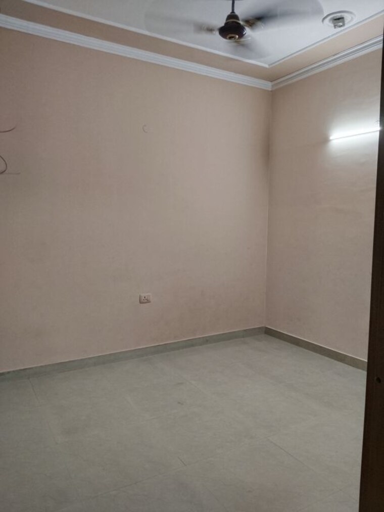 Room, khirki extension 2 Bedroom 850 Sq.Ft. Apartment In Khirki Extension Delhi 10689043