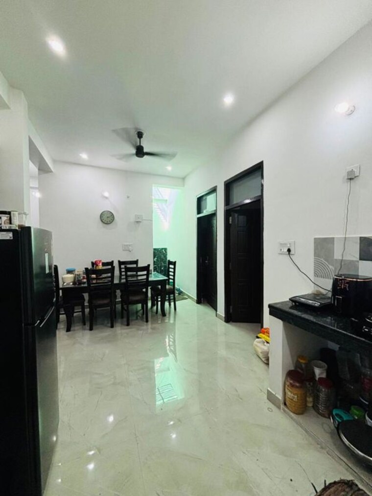Living Room, rohini-apartment  1650 Sq.Ft. Apartment In Gomti Nagar Lucknow 10689072