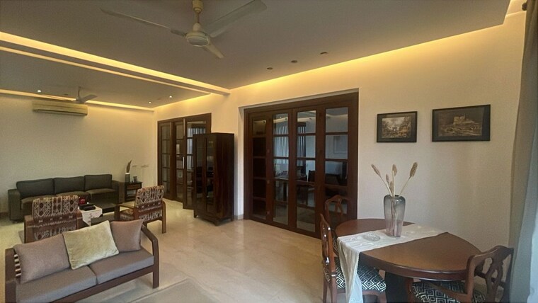 Room, anand niketan 4 Bedroom 5200 Sq.Ft. Apartment In Anand Niketan Delhi 10689077