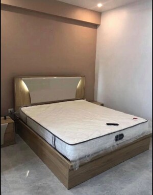 Bedroom in 1 RK Apartment at Suncity Township Gurgaon, Sector 54 – for Rent