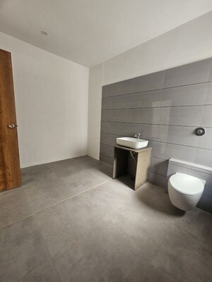 Bathroom in 5 BHK Independent House at Kasindra – for Sale
