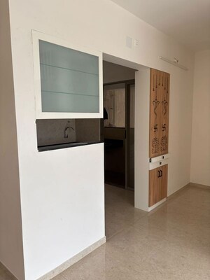 Room in 3 BHK Apartment at Vilas Javdekar Yashwin Enchante, Kharadi – for Rent