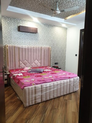 Bedroom in 4 BHK Builder Floor at Sector 88 – for Rent