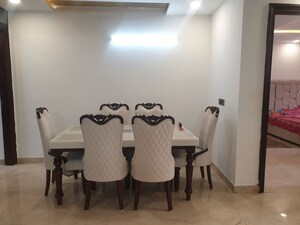 Team Area in 4 BHK Builder Floor at Sector 88 – for Rent