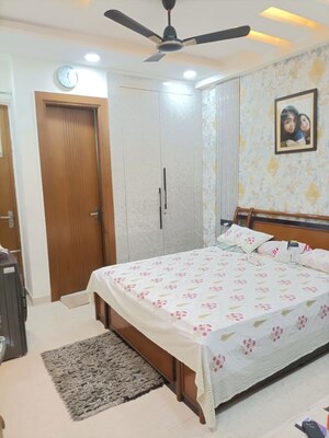 Bedroom in 3 BHK Builder Floor at Puri Kohinoor, Sector 89 – for Rent