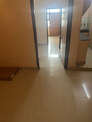 1.5 BHK Apartment – Nearby View at Jangpura - for Rent