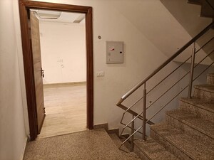 Staircase in 3 BHK Builder Floor at Puri Kohinoor, Sector 89 – for Rent