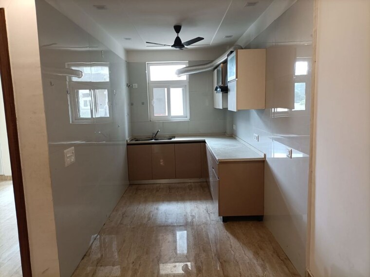 Kitchen, puri-kohinoor 3 Bedroom 160 Sq.Yd. Builder Floor In Sector 89 Faridabad 10689143