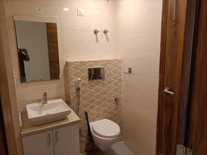 Bathroom in 3 BHK Builder Floor at Puri Kohinoor, Sector 89 – for Rent