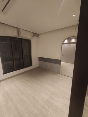 Room in 1 BHK Apartment at Dosti Planet North, Shilphata – for Sale