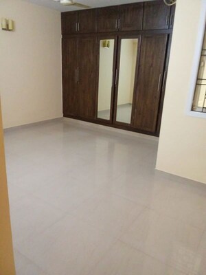 Room in 2 BHK Builder Floor at Sultanpalya – for Sale