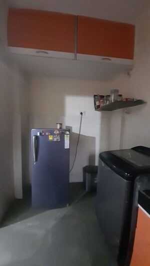 Team Area in 1 BHK Apartment at Raheja Township, Malad East – for Sale