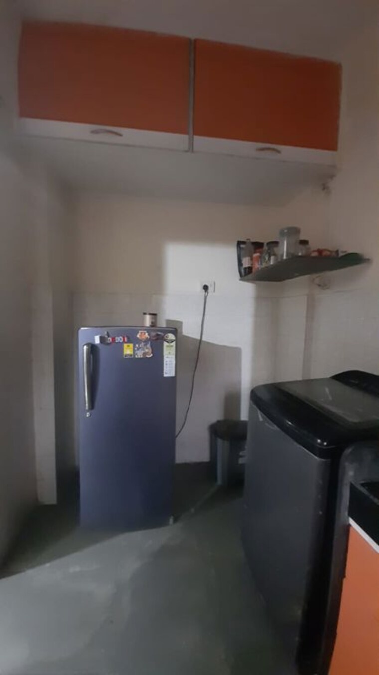 Team Area, raheja-township 1 Bedroom 400 Sq.Ft. Apartment In Malad East Mumbai 10689185