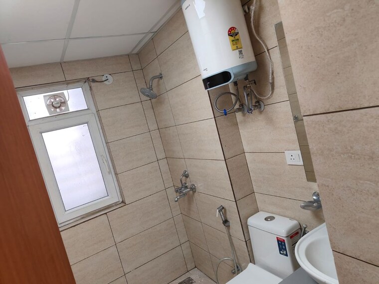 Bathroom, tata-eureka-park 3 Bedroom 1575 Sq.Ft. Apartment In Sector 150 Noida 10689197