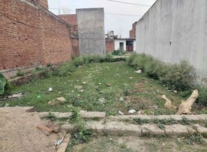  Plot For Sale in Gomti Nagar