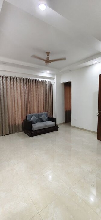 1 BHK +  50 Sq.Yd. Builder Floor in Sushant Lok 2