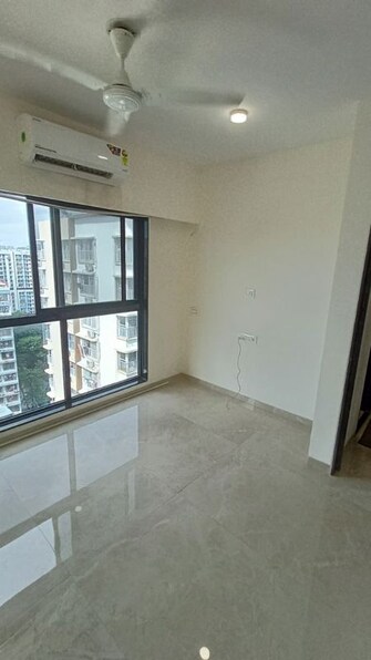 1 BHK +  400 Sq.Ft. Apartment in Platinum 53 West