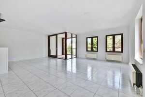 Room in 2 BHK Apartment at Deekshitha Apartment, Madhurawada – for Sale