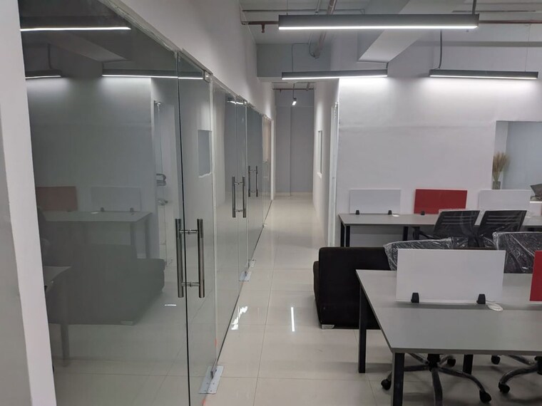 Team Area, sector 16 Commercial Office Space 800 Sq.Ft. In Sector 16 Noida 10684130